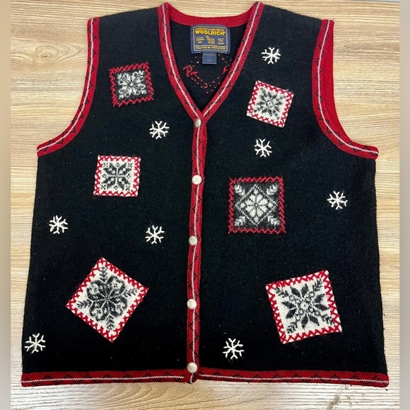 Woolrich Sweaters - Vintage 90s Woolrich Winter Holiday Snowflake Christmas Picture Knit Vest Size L